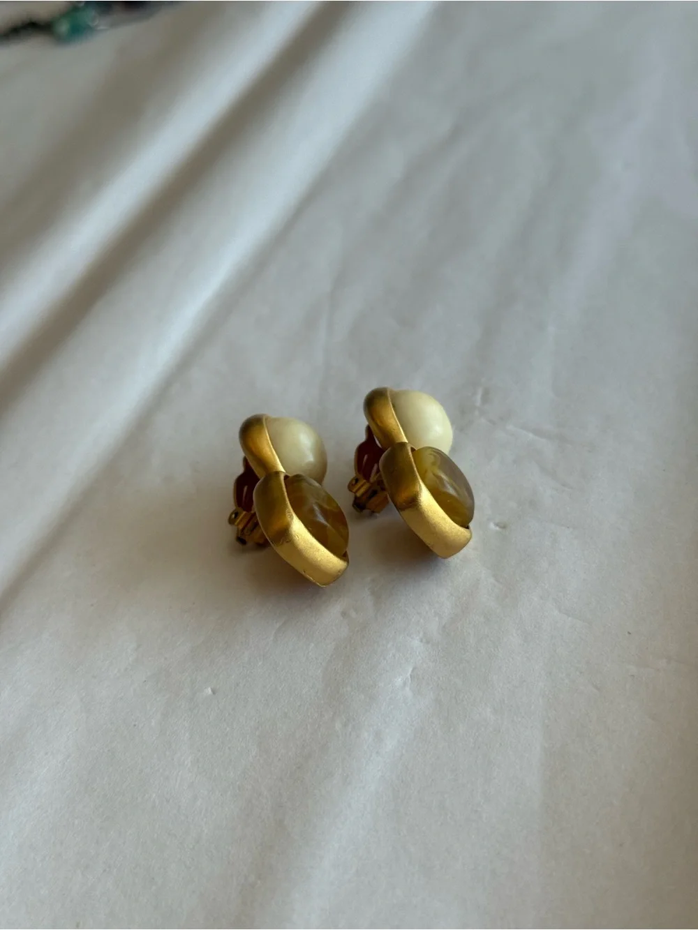 NORMA JEAN DESIGN | Vintage Amber Brushed Gold and Cream Clip On Earrings